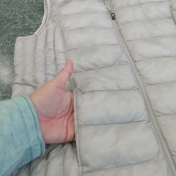 32 Degree Heat Women’s Full Zip Puffer Vest Gray Medium, Soft Lightweight Euc - Picture 3 of 13